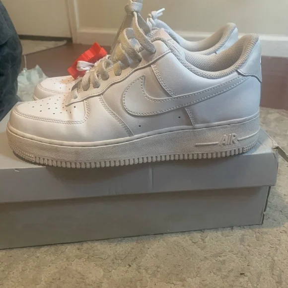 Nike Air Force 1’s - Picture 2 of 4